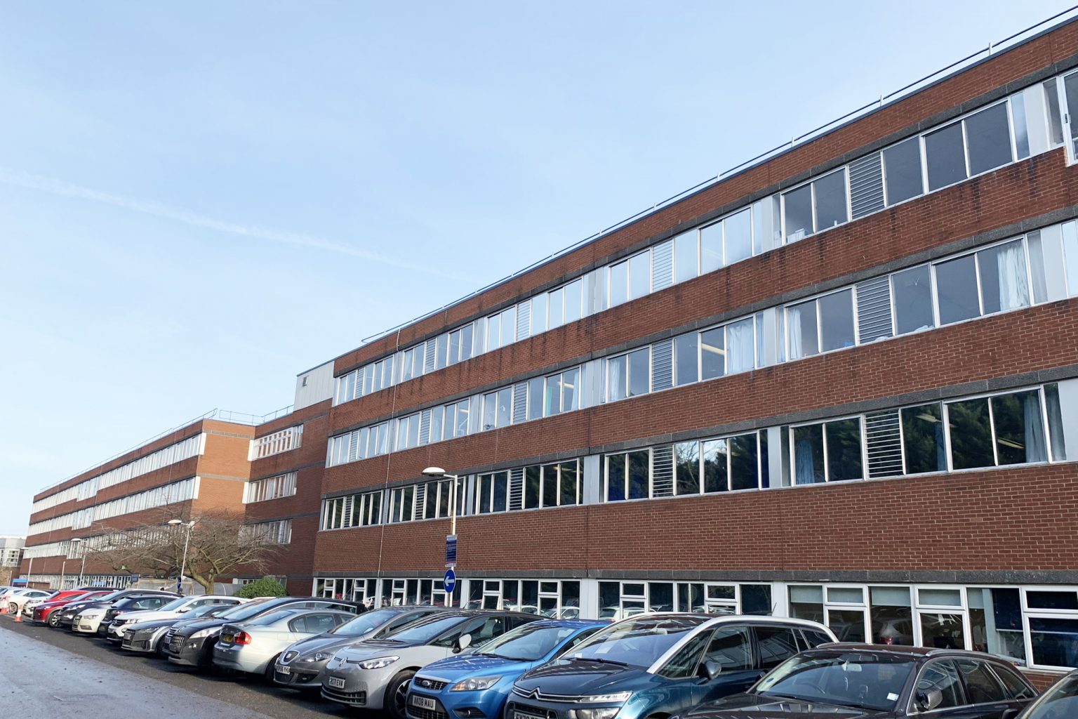 ENERGY EFFICIENCY WORKS UNDERWAY AT YORK HOSPITAL Aluminium